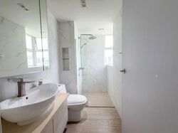 The Esparis (D18), Condominium #612804761